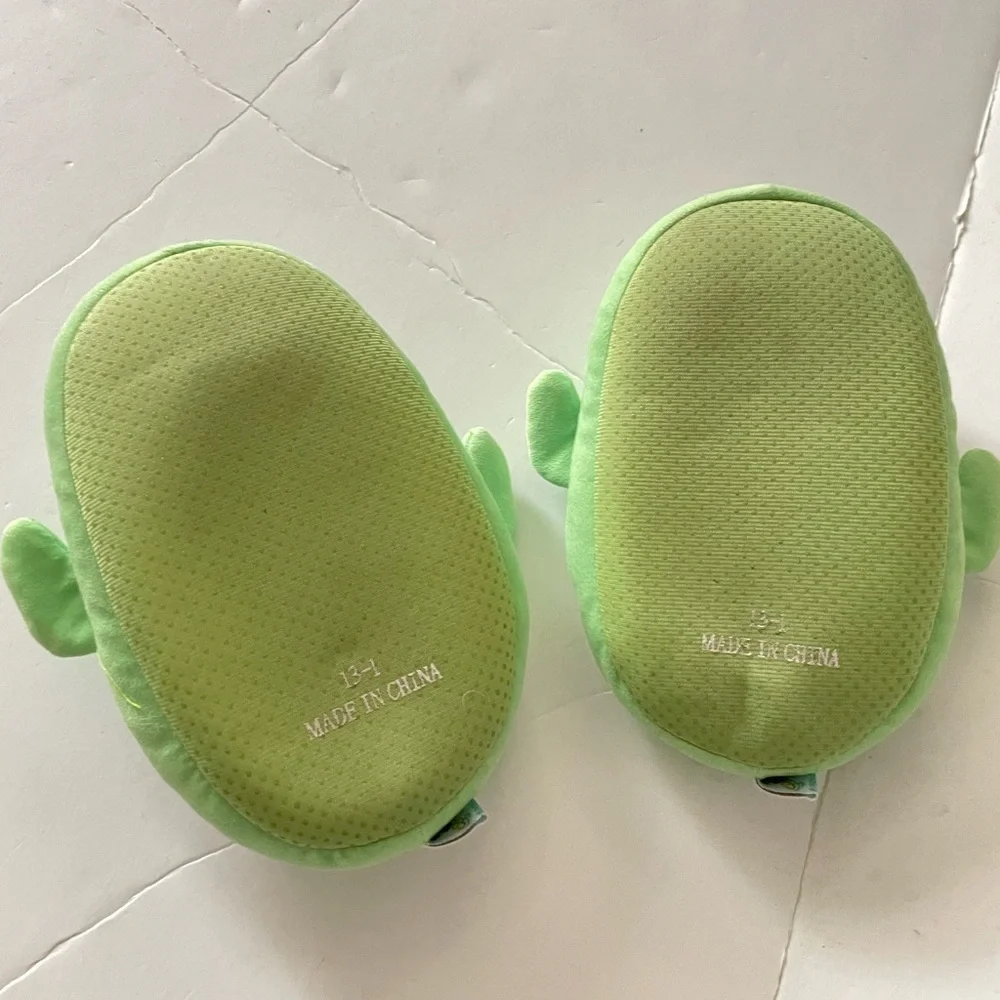 Squishmallows Maritza the Cactus Indoor Step-in Slipper, Kids SLIPPERS Size 13